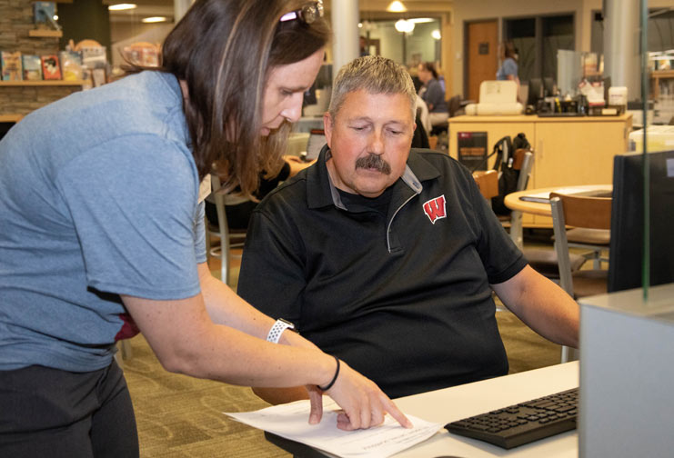 Supporting Your College Student: A Guide for First-Time Parents